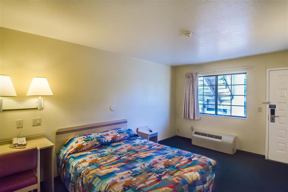 Motel 6-Redding, Ca - South Стая снимка